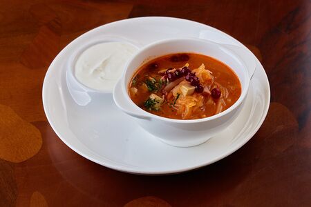 Щи Похмельные с клюквой и белыми грибами