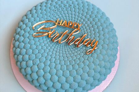 Муссовый торт Happy Birthday бирюзовый