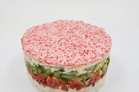 Салат суши-торт Сакура