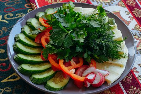 Щедрость Кавказа (овощное ассорти)