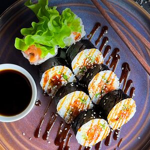 Кимпаб с лососем