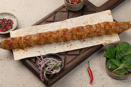 Люля-кебаб из свинины и курицы