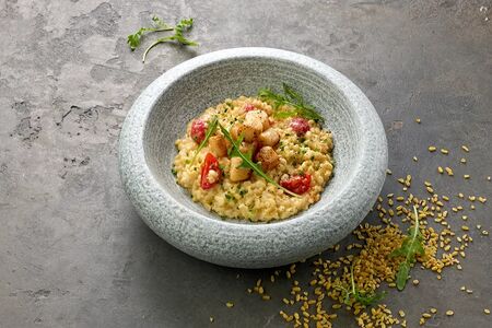 Гребешки со сливочным булгуром