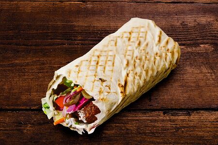 Фалафель в лаваше 