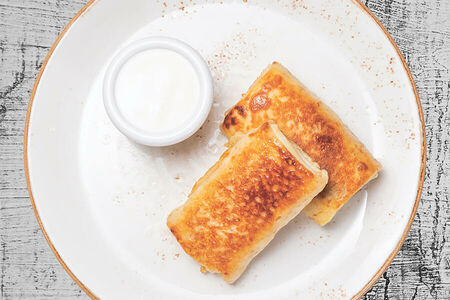 Блинчики с мясом со сметаной