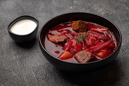 Борщ по-домашнему