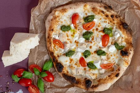 Пицца Курица-песто 