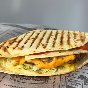 Бургер в лаваше