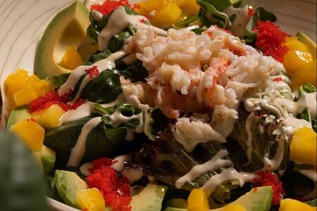 Салат с камчатским крабом