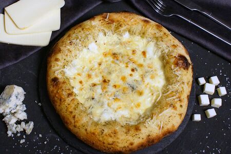 Пицца Четыре сыра