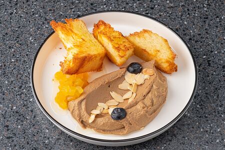 Куриный паштет с вареньем из кабачка