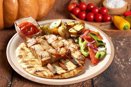 Цыпленок с картофелем 