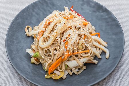 Удон с кальмаром