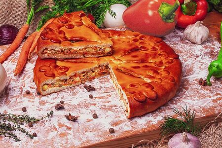 Пирог Зимний - говядина, картофель, сыр