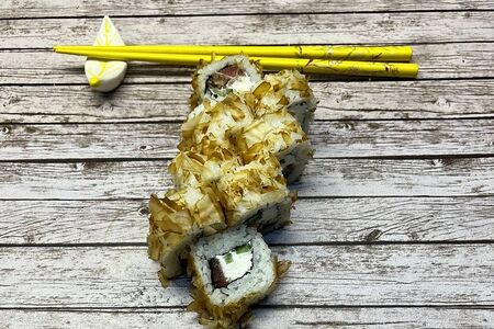 Ролл Бонито-тунец