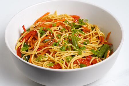 Яичная лапша овощная