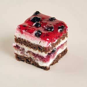 Сметанник со смородиной