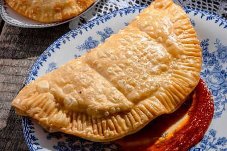 Большой чебурек говядина-свинина