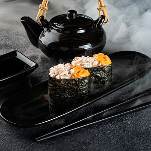 Гункан с крабом