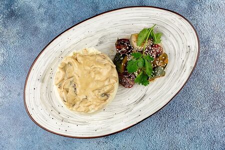 Курица по-строгановски