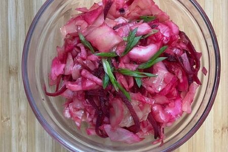 Салат из капусты и свеклы в маринаде