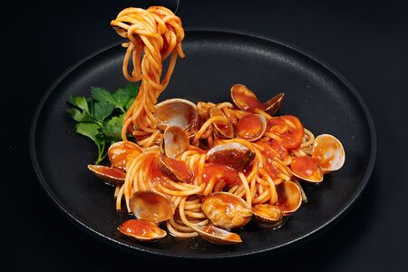 Спагетти Frutti di Mare с вонголе