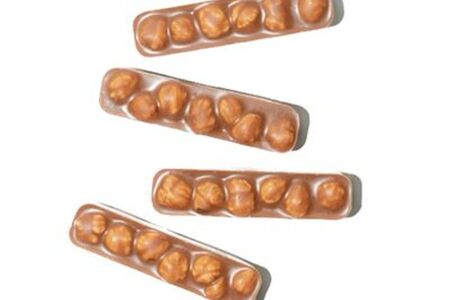 Батончик Фундук в молочной глазури