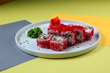 Ролл Сакура