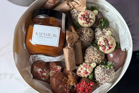 Зимний бокс сладостей