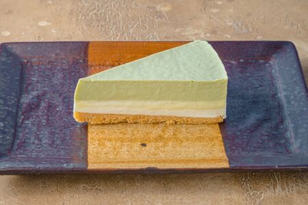 Чизкейк с матчей и нежным белым шоколадом 