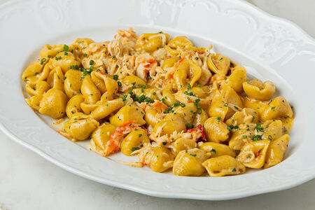 Конкилье с крабом