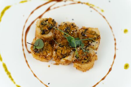 Цунами спайси с мидиями (запеченные)