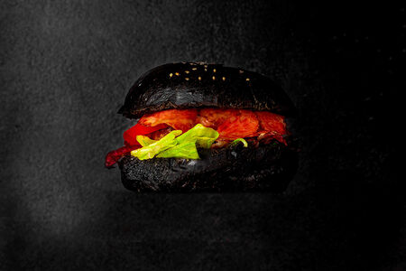 Черный бургер