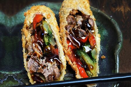 Спринг-ролл с говядиной