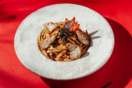 Паназиатская паста Карри с курицей