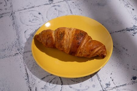 Круассан с фисташковой начинкой