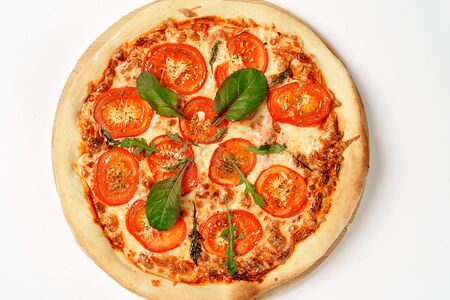 Пицца Маргарита острая с перцем халапеньо 