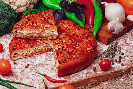 Пирог Праздничный - говядина, сыр