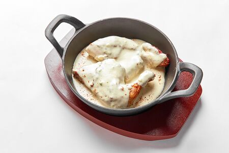 Цыпленок в сливочном соусе