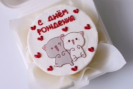 Бенто-торт на день рождения с котиками и сердцами 