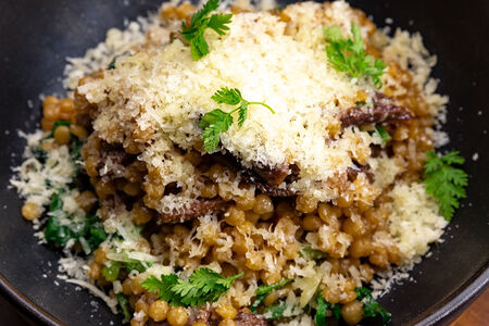 Птитим, томленая говядина