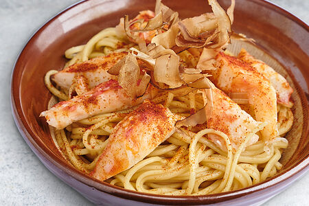 Лапша с камчатским крабом