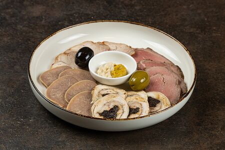 Мясное ассорти