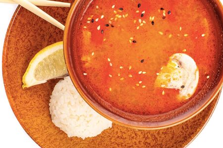 Том ям с курицей