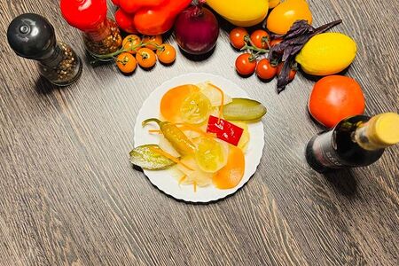 Солёный салат