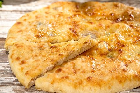 Пирог Курица, грибы и сыр 