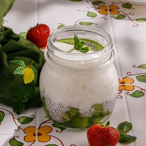 Домашний йогурт с киви