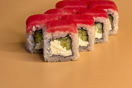 Филадельфия с тунцом