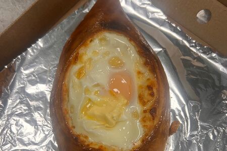 Хачапури по-аджарски 