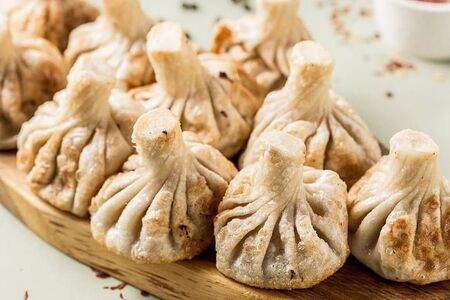 Жареные хинкали с картофелем и сыром 